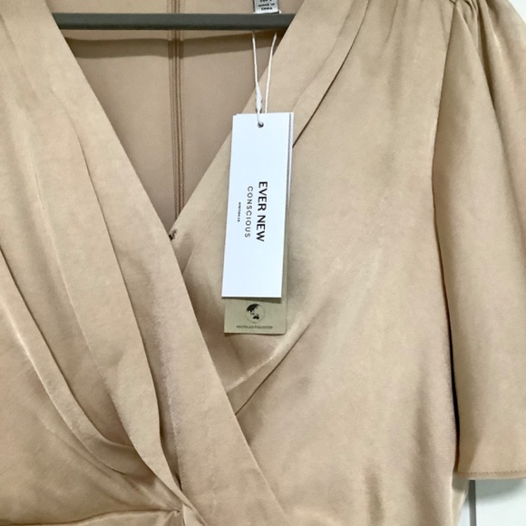 Ever New Melbourne Gold Satin Dress - Picture 3 of 10